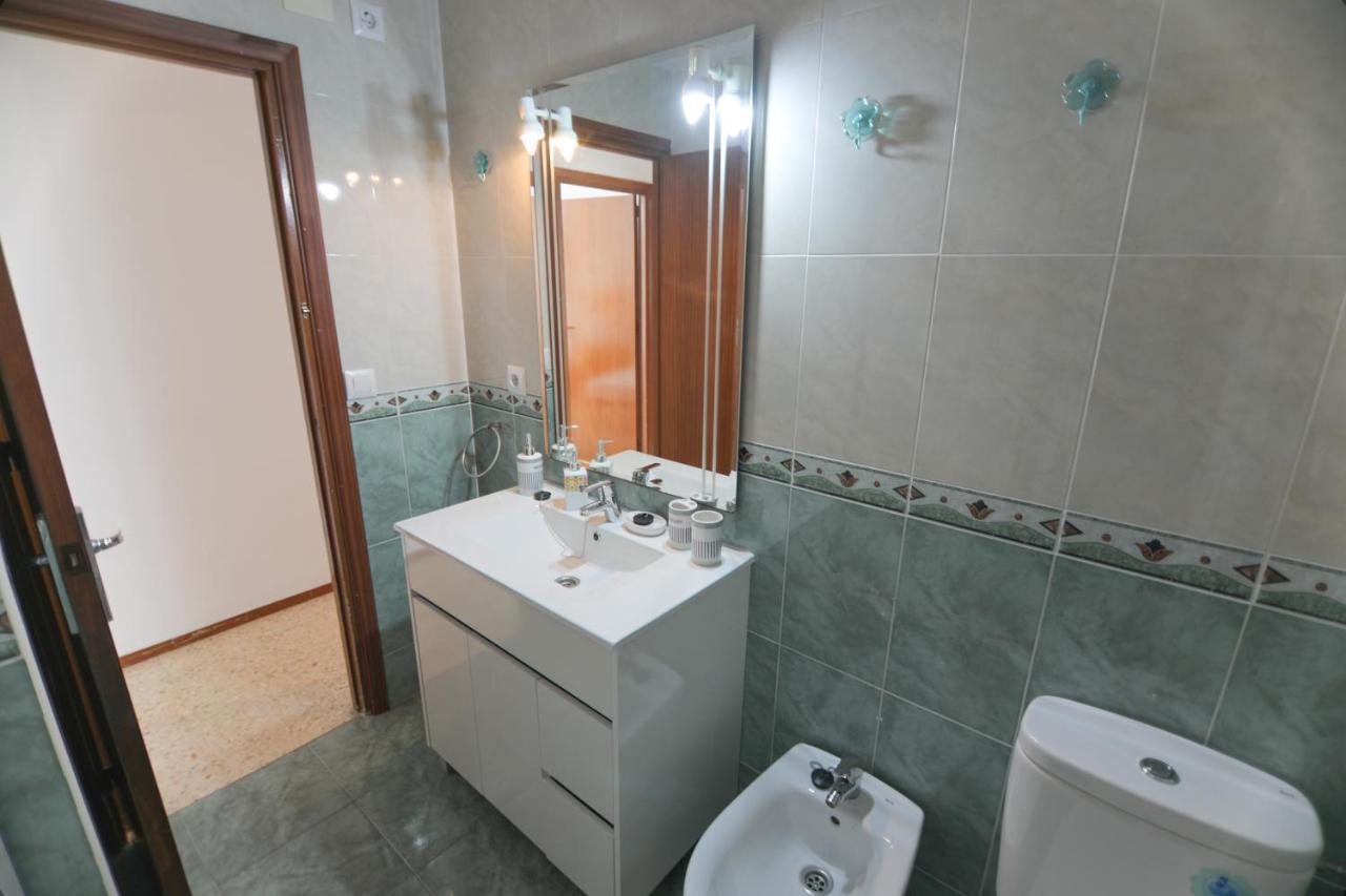Rentalsevilla Apartamento Luminoso Con 3 Dormitorios Exterior photo