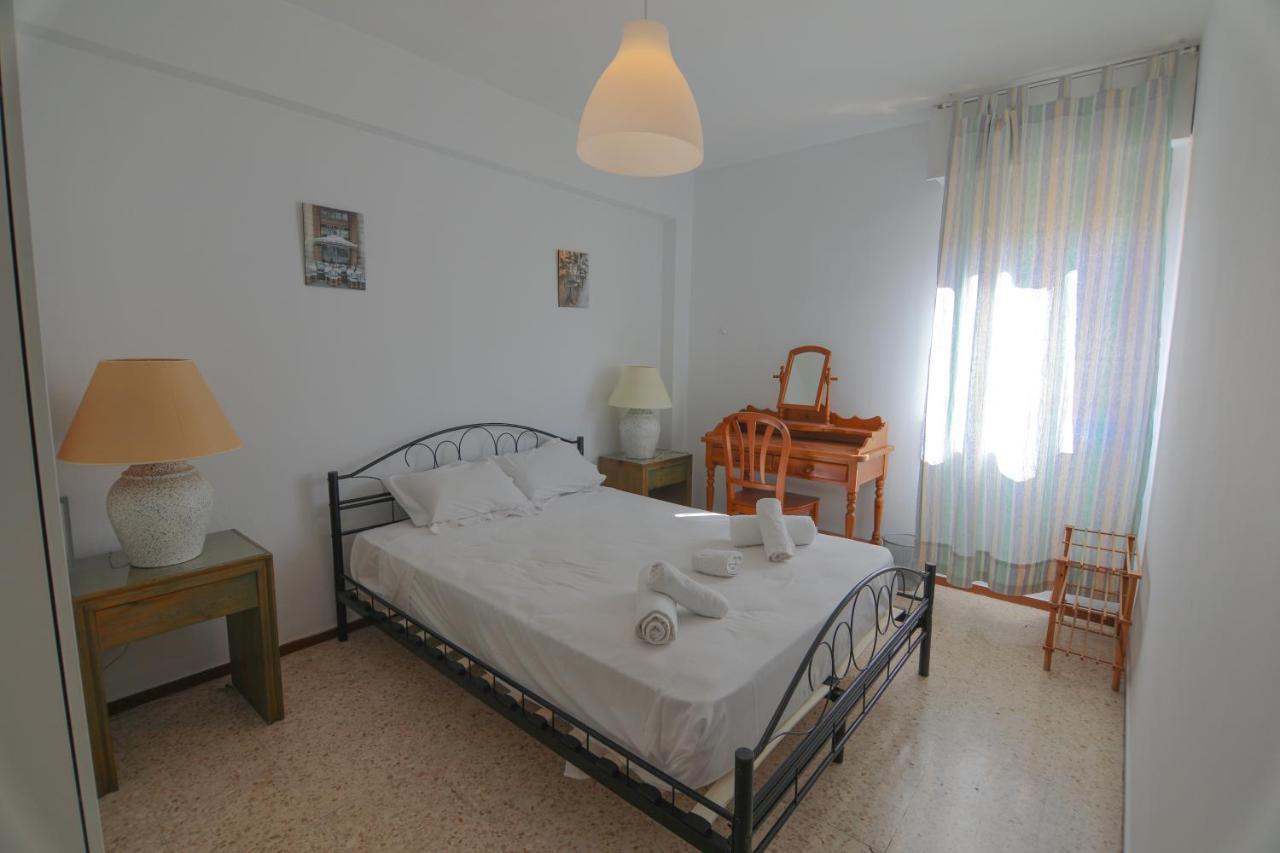 Rentalsevilla Apartamento Luminoso Con 3 Dormitorios Exterior photo